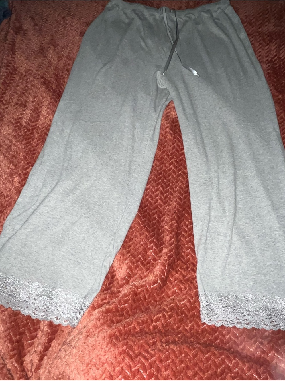 Delicates Heather Gray Wide-Leg Lace Hem Lounge Pants. XL